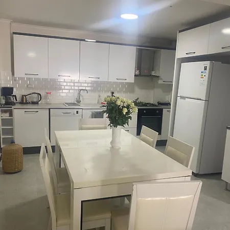 Dentist Bulent Kenir Apartament