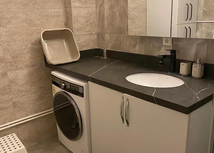 Dentist Bulent Kenir * Κουσάντασι