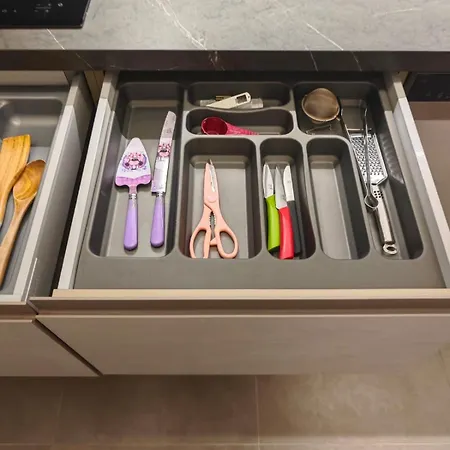 Dentist Bulent Kenir Kusadasi